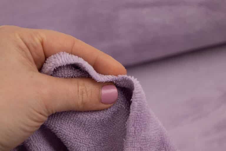 Gramáž, složení, šíře – co znamenají a&nbsp;proč nás mají zajímat?